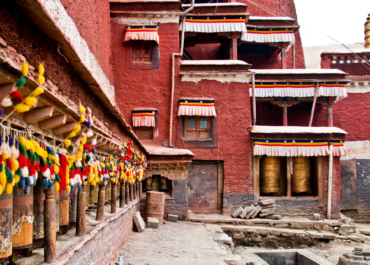 Tu viện Sakya Tây Tạng – Ngôi kho báu của Phật giáo Tây Tạng